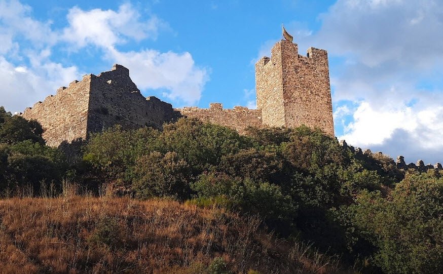 Castillo de Cornatel, Spain